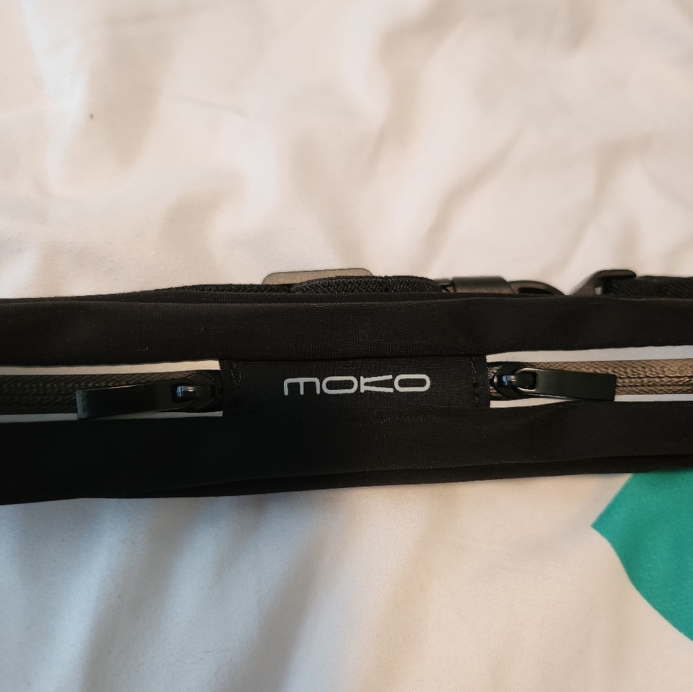 Moko Waist Pack - Picture 5 of 7